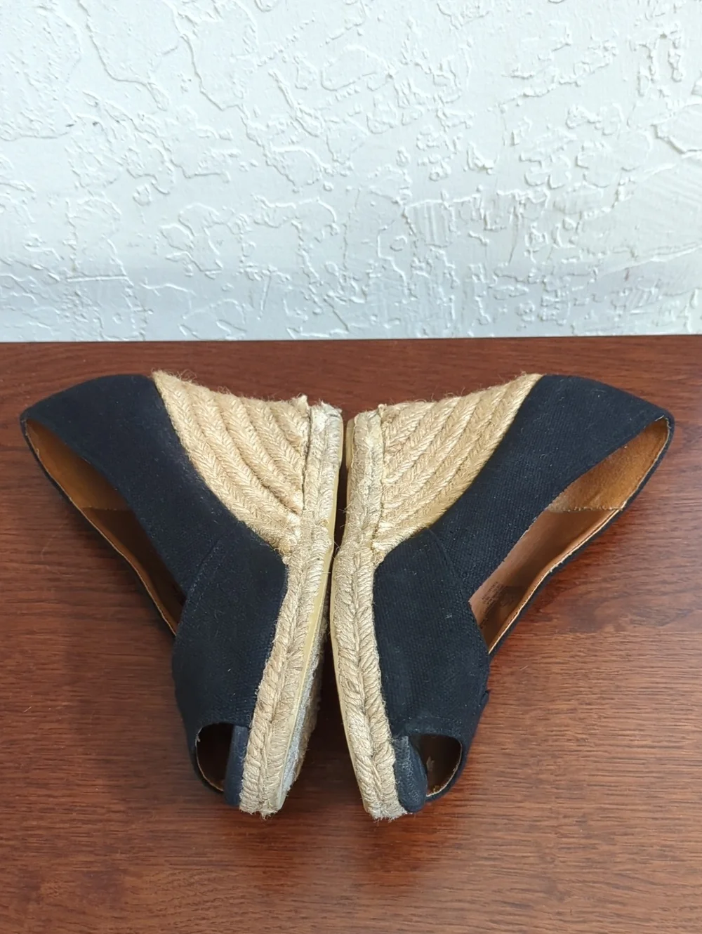 Sonoma Life & Style Black Canvas Peep-Toe Jute Espadrille Wedges Size 8.5 M